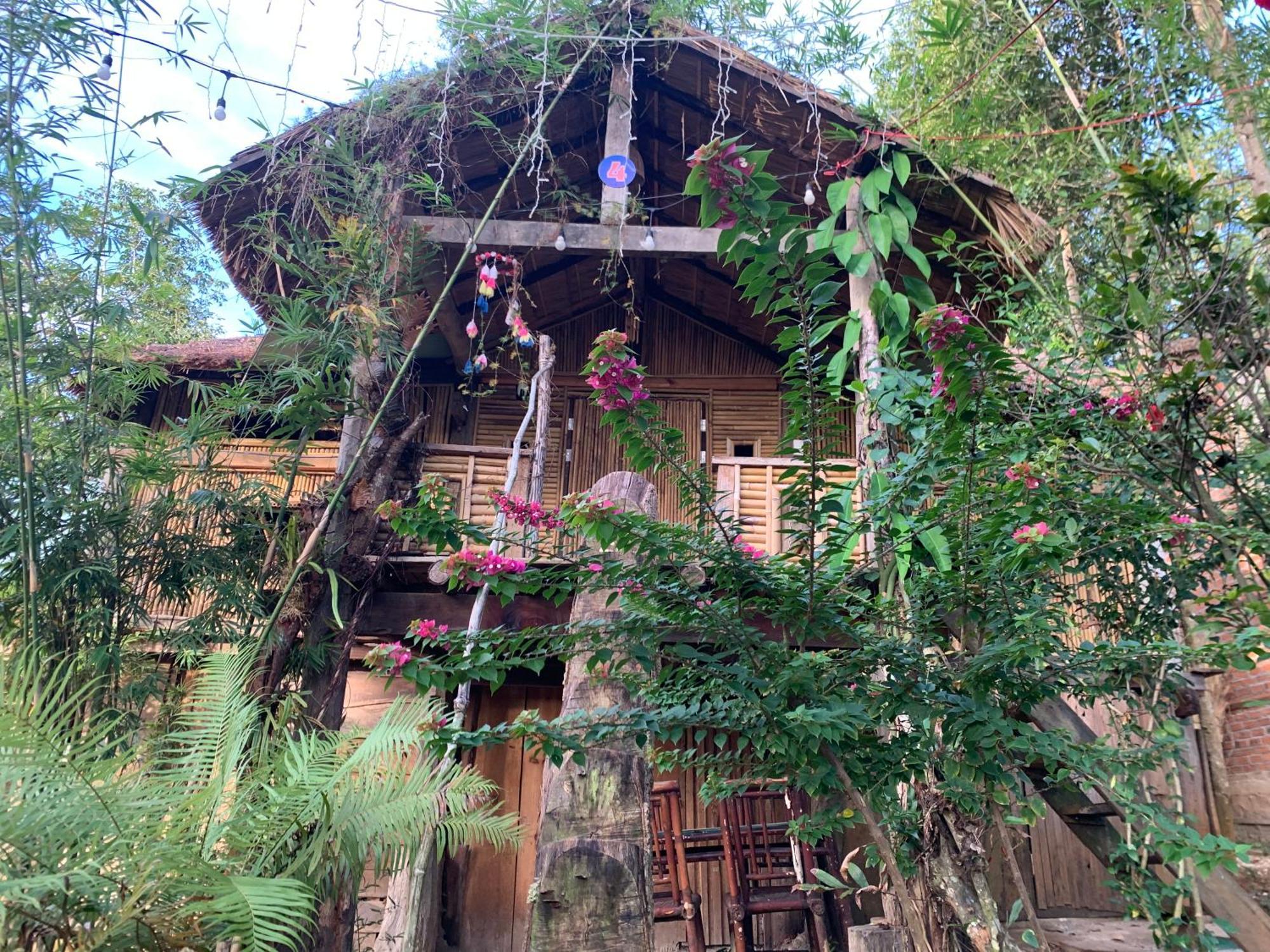 Khu Du Lich Sinh Thai, Nghi Duong Homestay Hoang Anh - Kon Xom Luh Tỉnh Kontum Exterior photo
