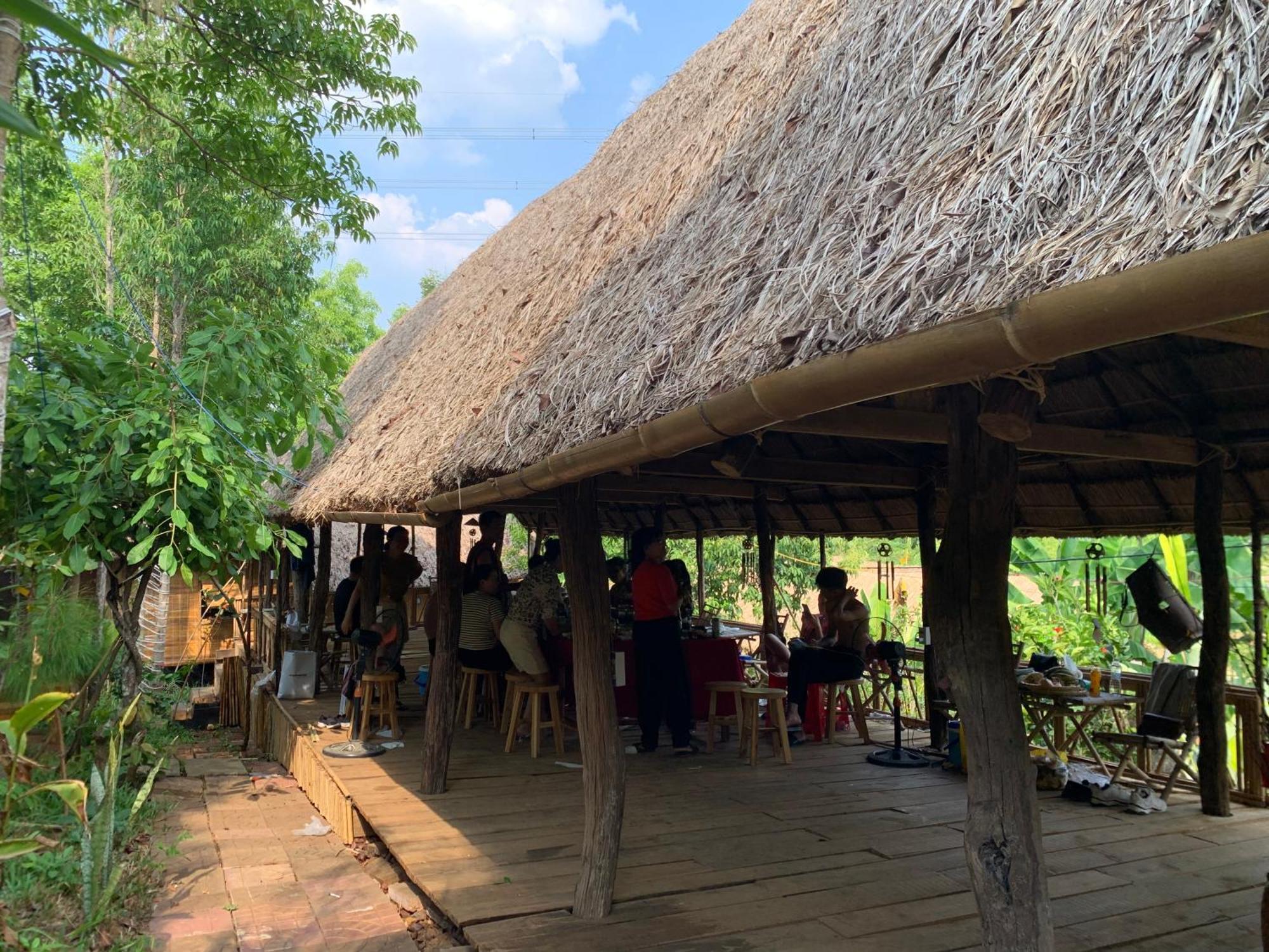 Khu Du Lich Sinh Thai, Nghi Duong Homestay Hoang Anh - Kon Xom Luh Tỉnh Kontum Exterior photo