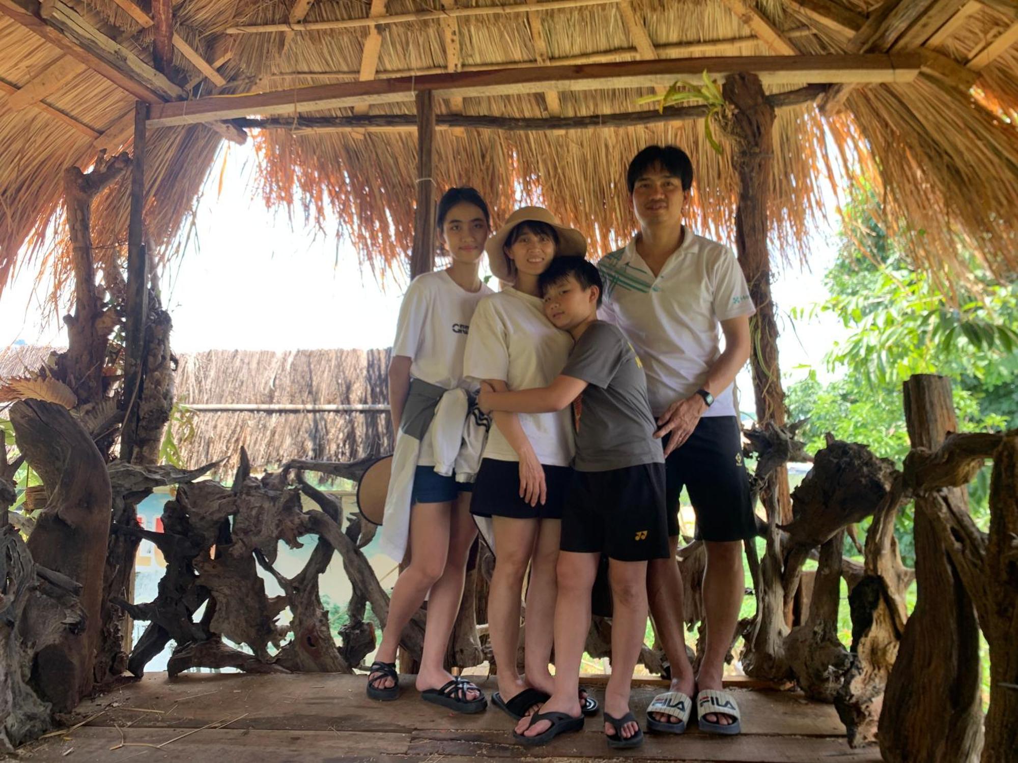 Khu Du Lich Sinh Thai, Nghi Duong Homestay Hoang Anh - Kon Xom Luh Tỉnh Kontum Exterior photo