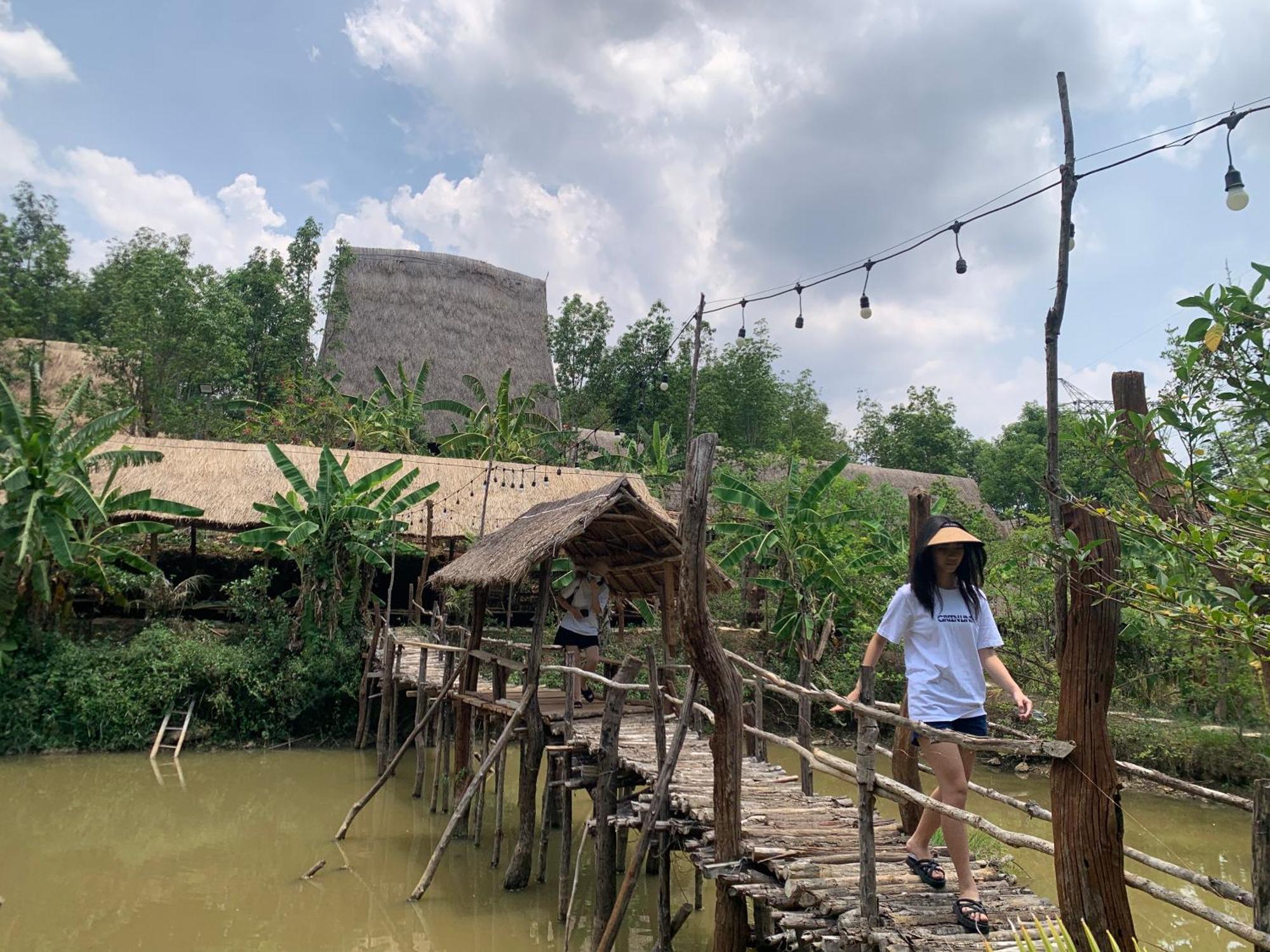 Khu Du Lich Sinh Thai, Nghi Duong Homestay Hoang Anh - Kon Xom Luh Tỉnh Kontum Exterior photo
