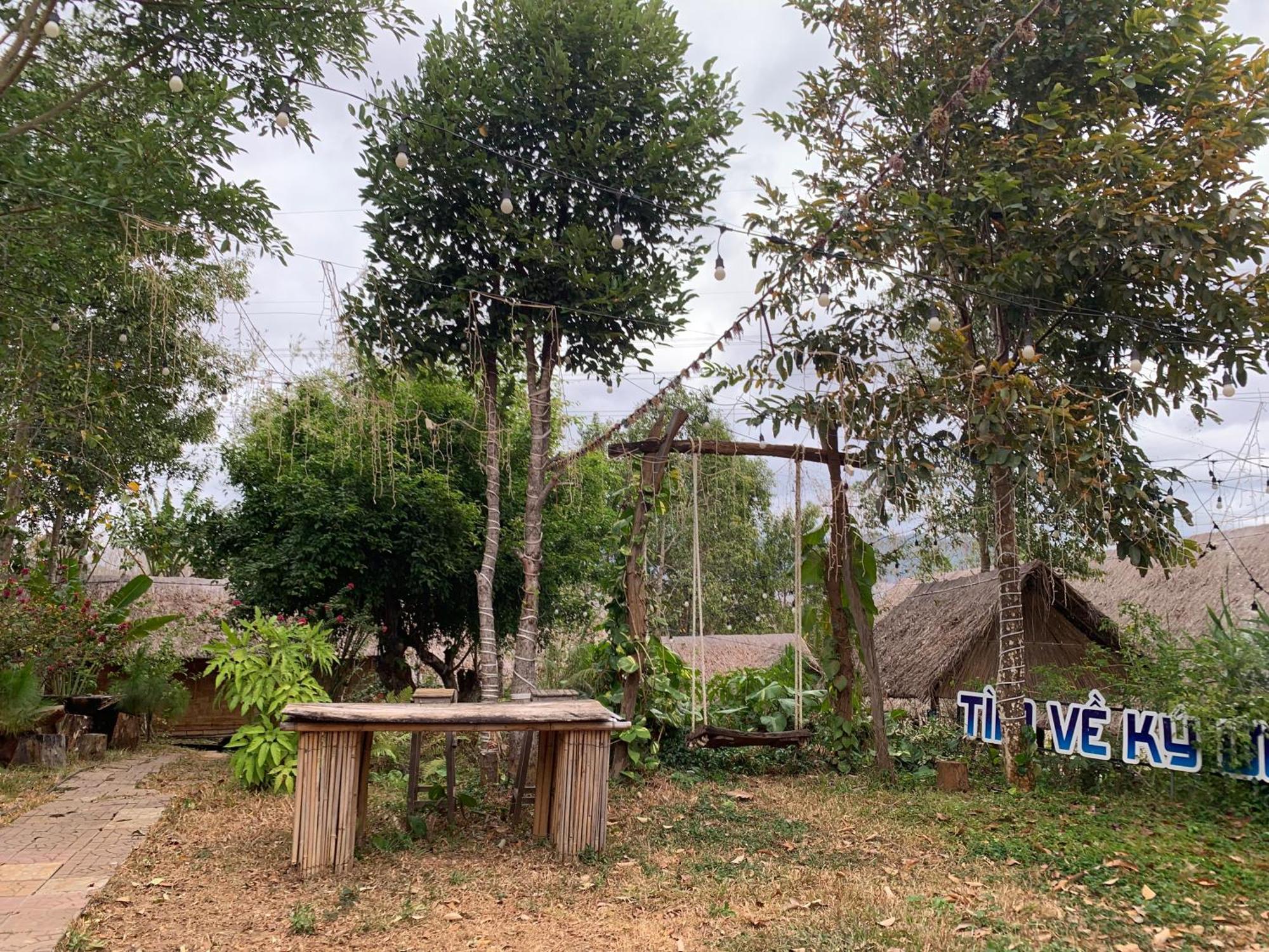 Khu Du Lich Sinh Thai, Nghi Duong Homestay Hoang Anh - Kon Xom Luh Tỉnh Kontum Exterior photo